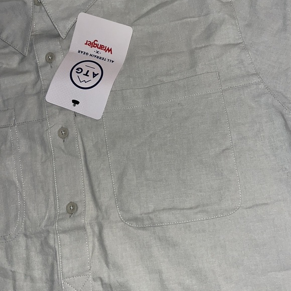 NWT Wrangler All Terrain Gear Shirt - Picture 4 of 7